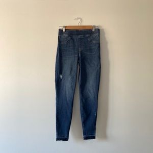SPANX Distressed Ankle Skinny Jean Raw Hem Medium Wash Stretch Denim Size Medium